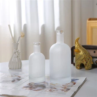 750 मिली सुपर फ्लिंट ग्लास शराब की बोतल